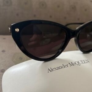Alexander McQueen Sunglasses *NEW*